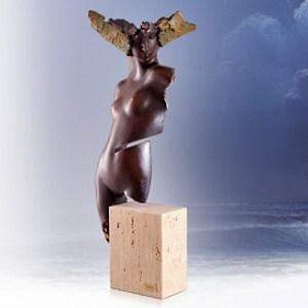 Скульптура "Современная Венера"